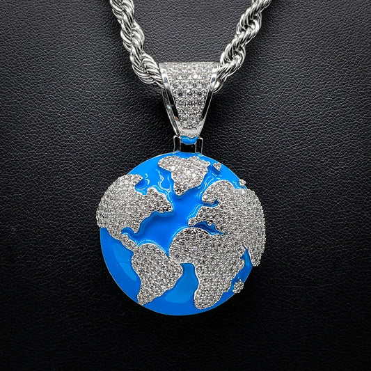 The World Pendant - White Gold