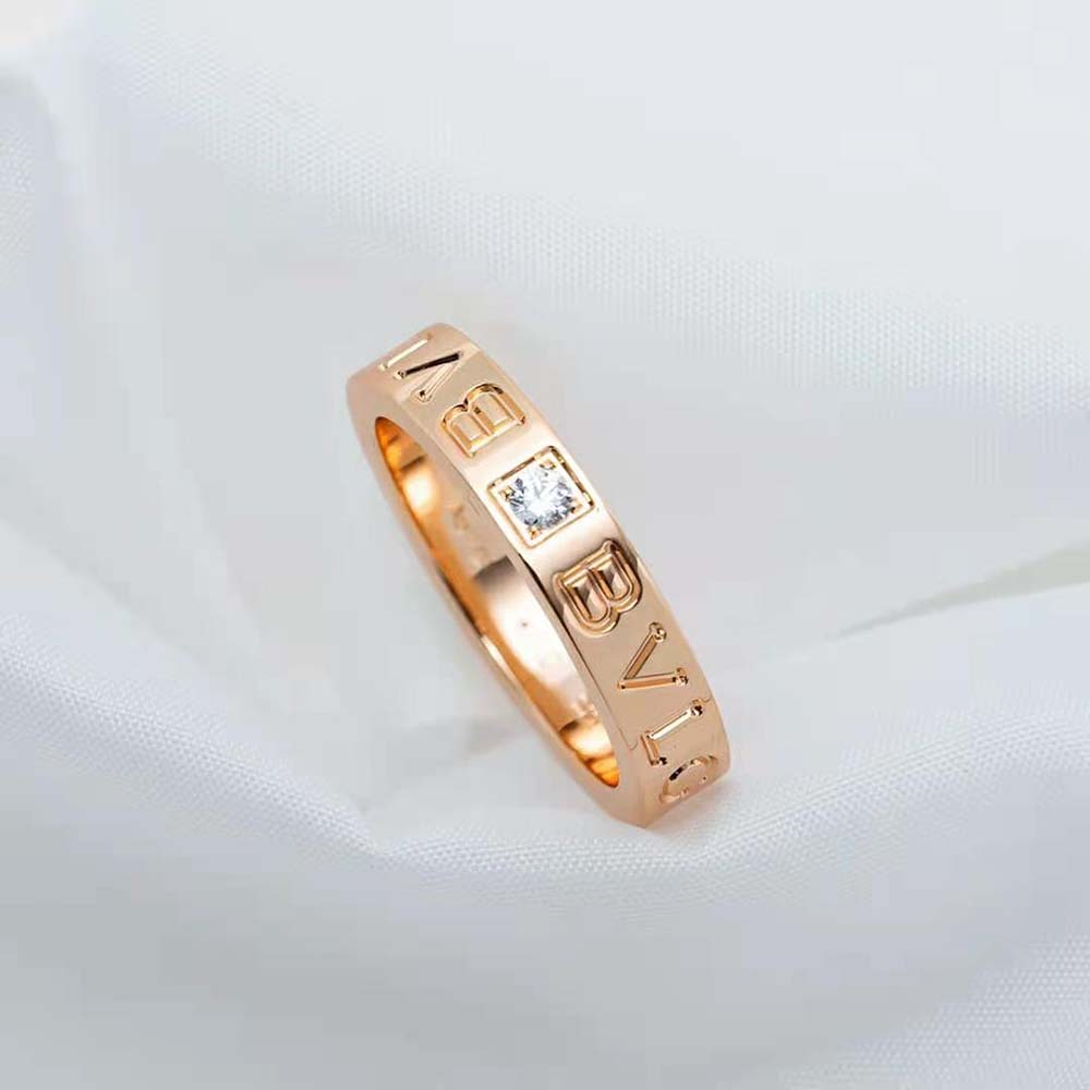 Women Ring 18 KT Rose Gold Ring with Diamond-Gold