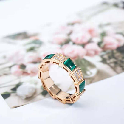 Women Ring in 18 KT Rose Gold-Green