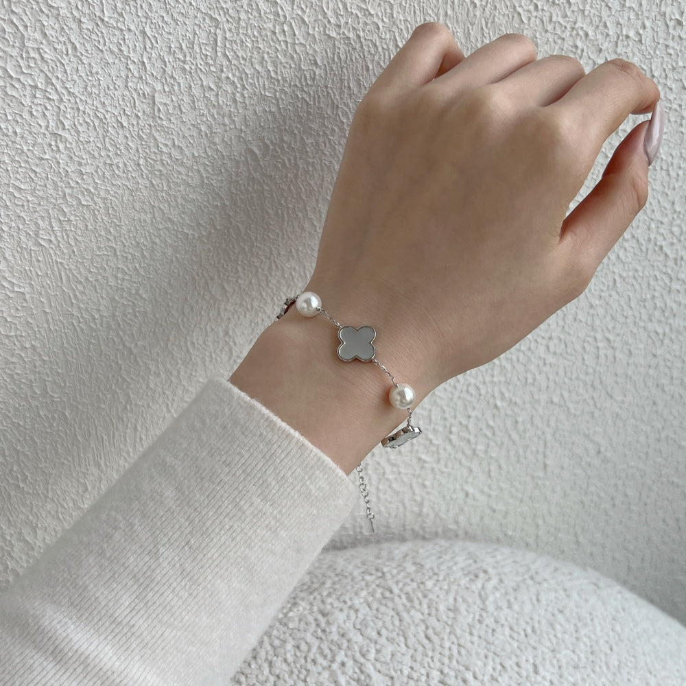 Icedlinks Silver White Shell Bracelet